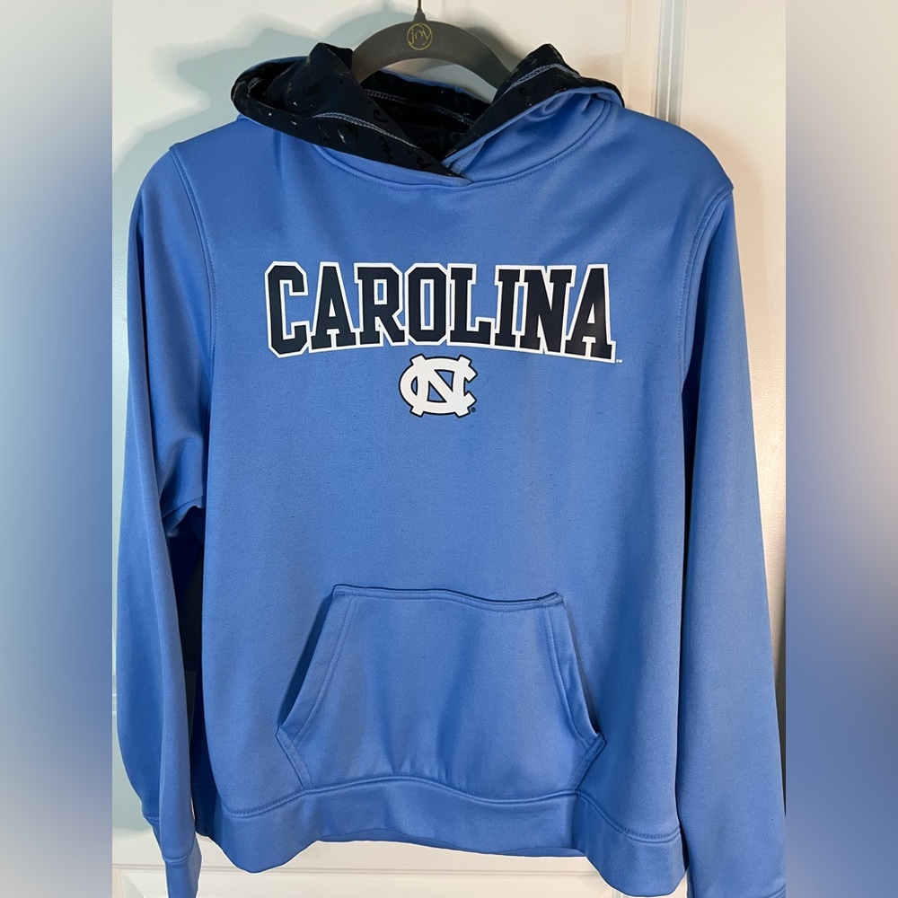 Champion North Carolina Tar Heels sweatshirt.